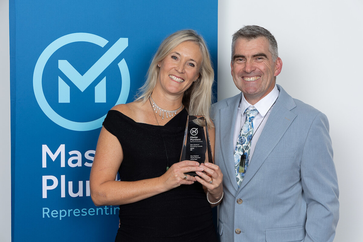 Kirstie and Jason Brown with Master Plumber of the Year award